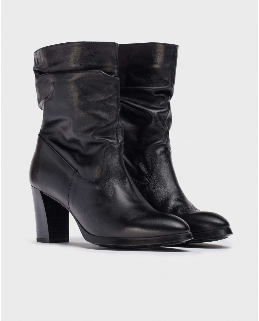 Wonders-Ankle Boots-Black WRINKLED Ankle Boot