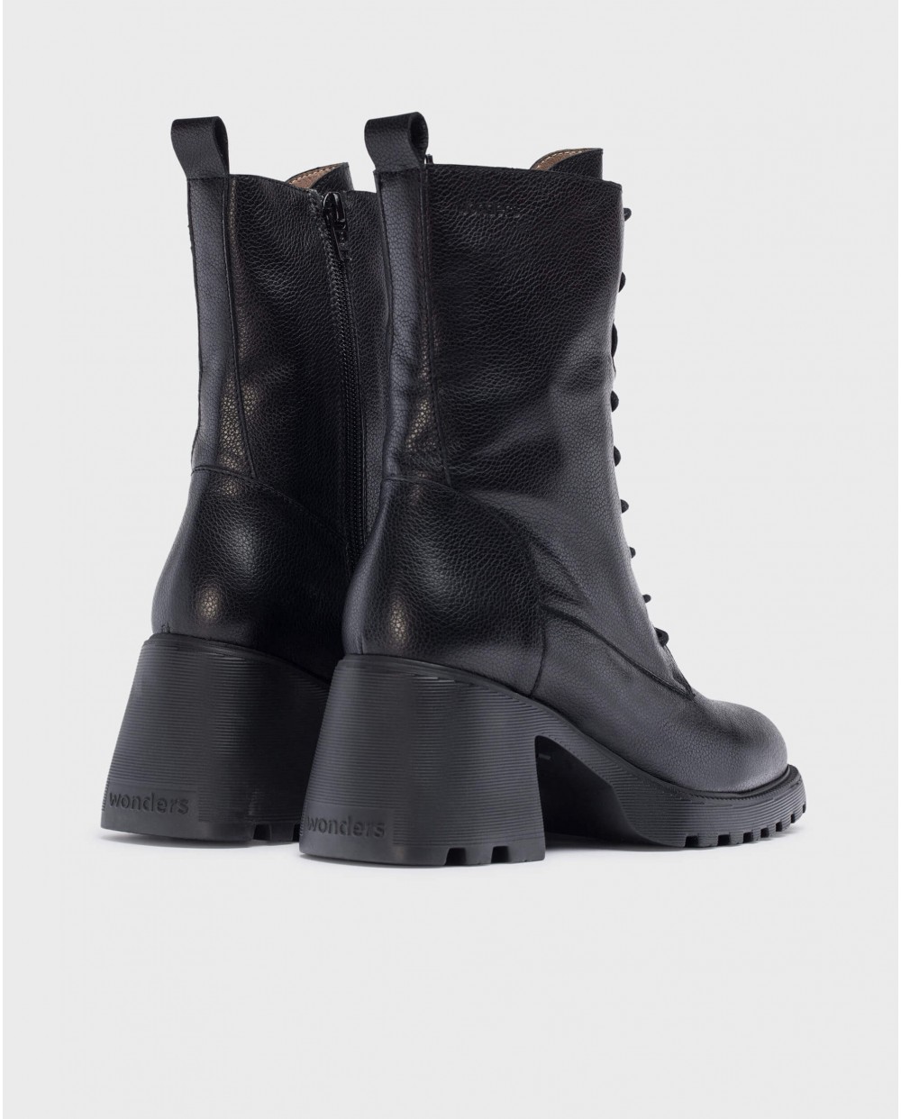 Wonders-Final season-Black GIGI ankle boot