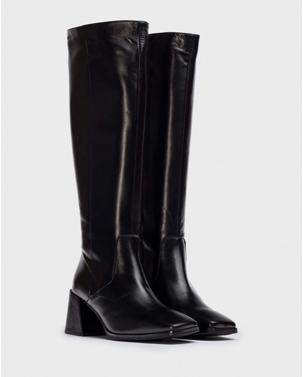 Wonders-Boots-Black LOVE boot