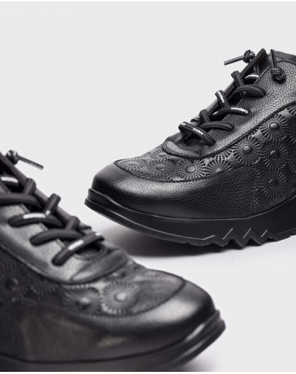 Wonders-Final season-Black ELEVEN sneaker