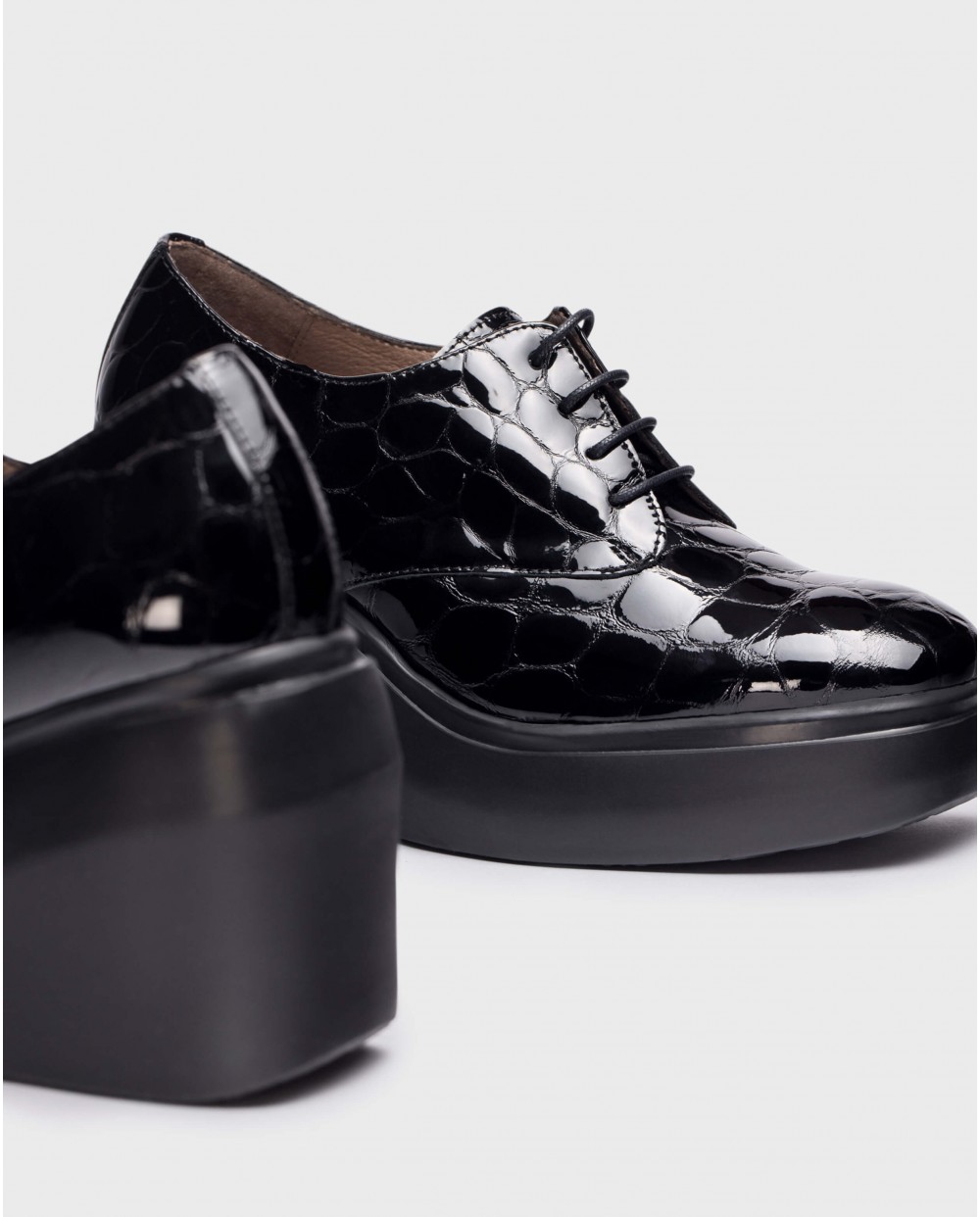 Wonders-Heels-Platform Blucher shoes