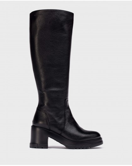 Wonders-Boots-Black leather boot with track sole