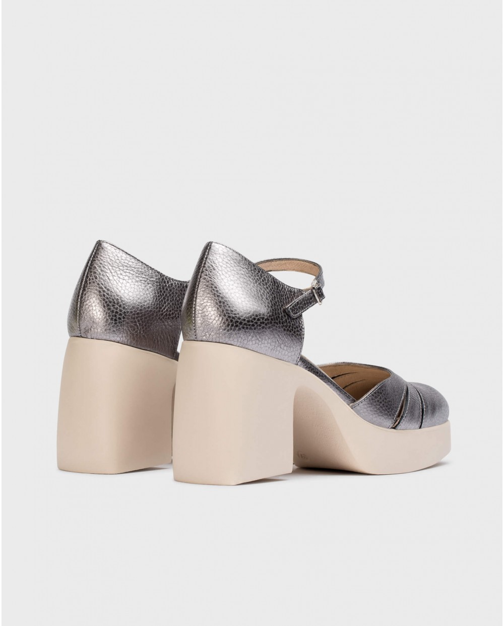 Wonders-Platforms-Lead-colour CARMEN Mary Jane