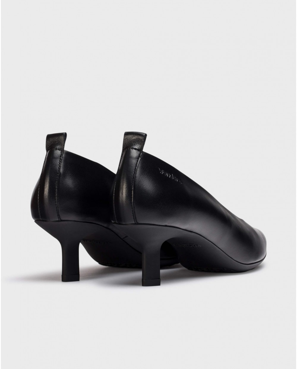 Wonders-Heels-Black HILDA Shoes