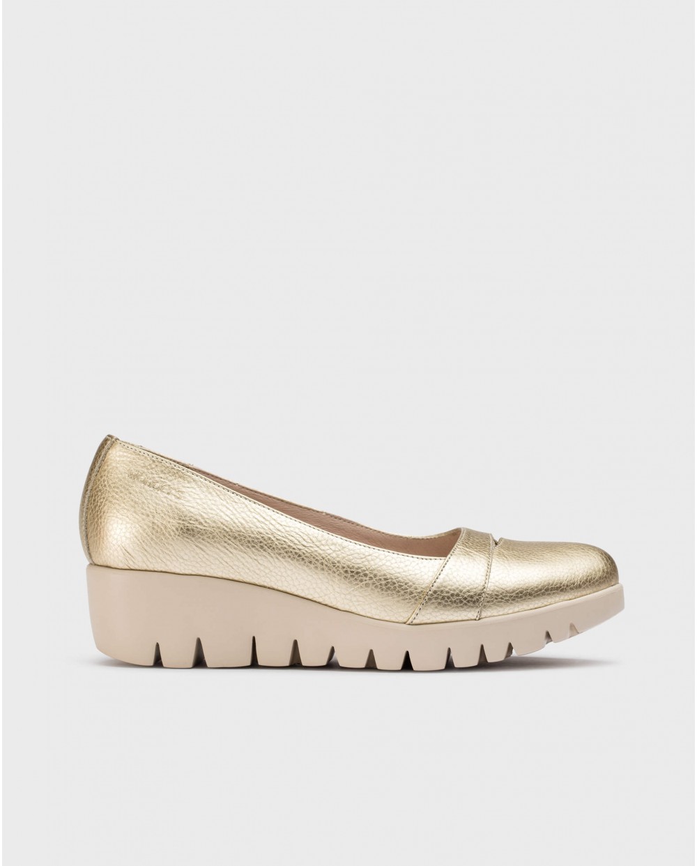 Wonders-Pre Fall 2024-Gold ALIRA Shoe