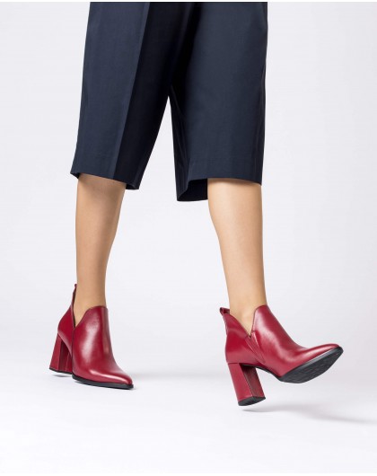 Red JULIETA Ankle Boot