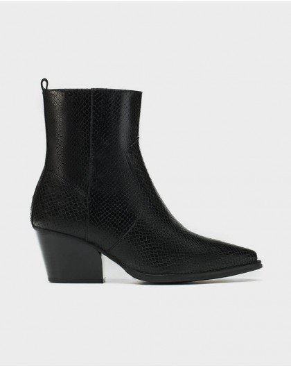 Wonders-Ankle Boots-Pointy toe cowboy ankle boot