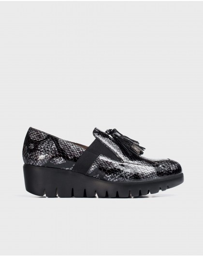 Wonders-Wedges-Lead Candy Moccasin