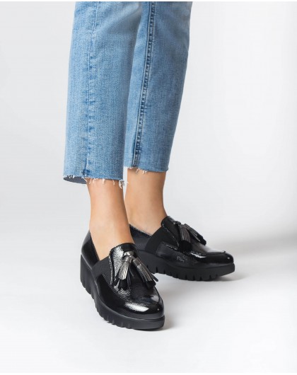 Wonders-Wedges-Black Candy Moccasin