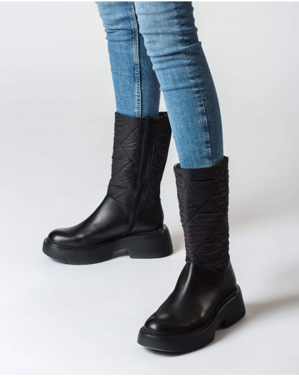 Wonders-Ankle Boots-Black Wet Boot