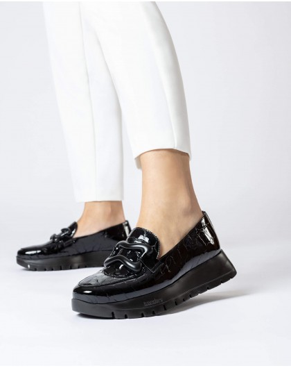 Wonders-Flat Shoes-Black Yara moccasin