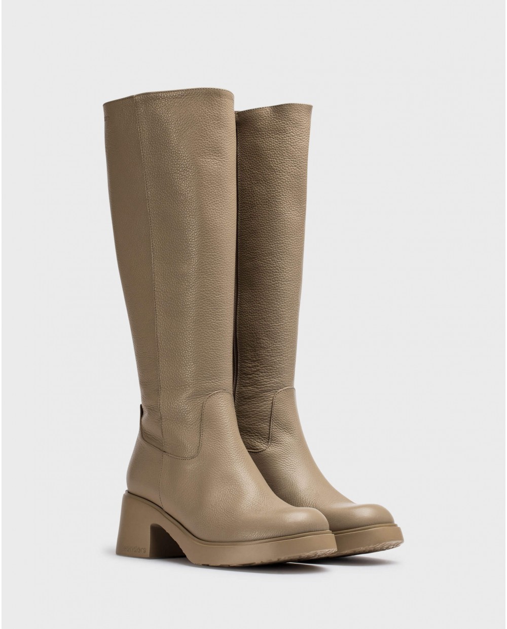 Wonders-Boots-Brown NOA boots