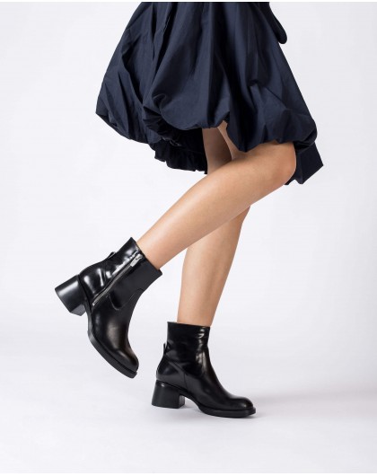 Wonders-Ankle Boots-Black CAÑON ankle boots