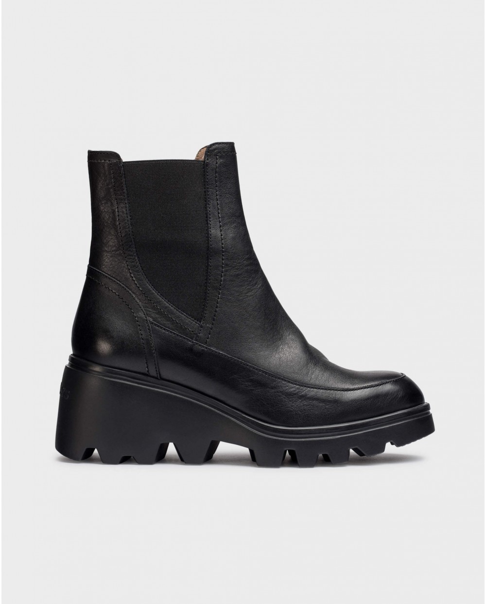 Black MUNICH Ankle boots