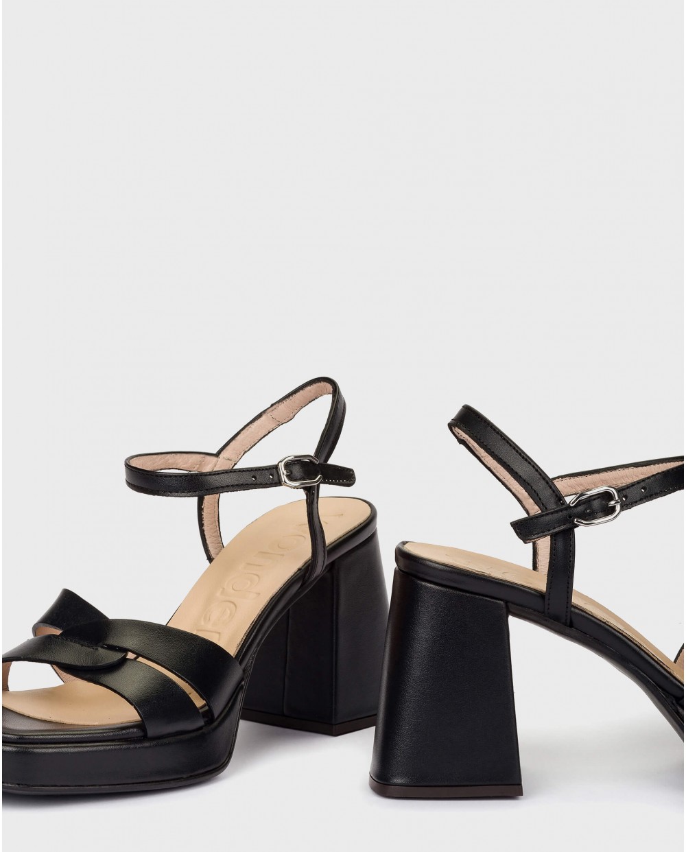 Black VERA Sandal